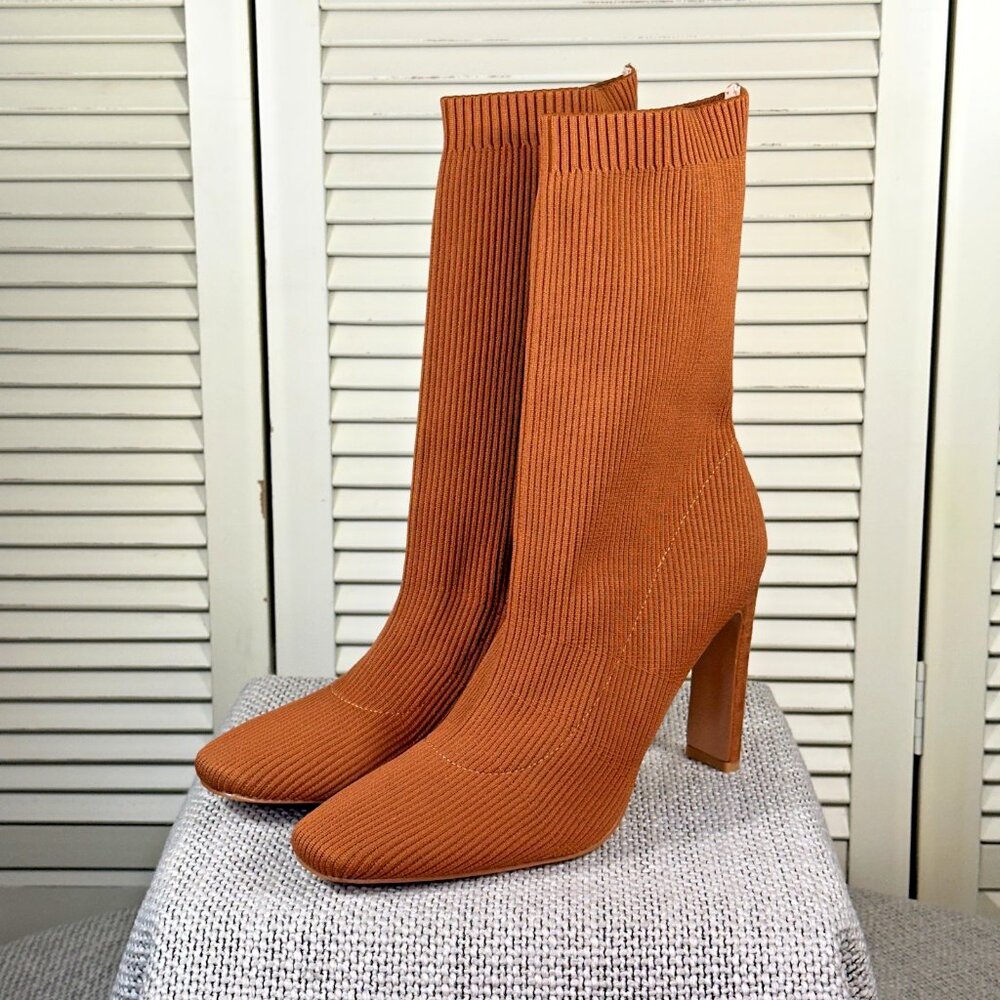 Cuccoo SlipOn Stretch Square Toe Knit Heel Camel Colored Sock Booties Size 10.5